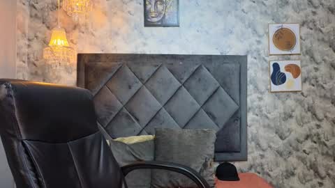 Apolo online show from November 2025 09:15:01 PM