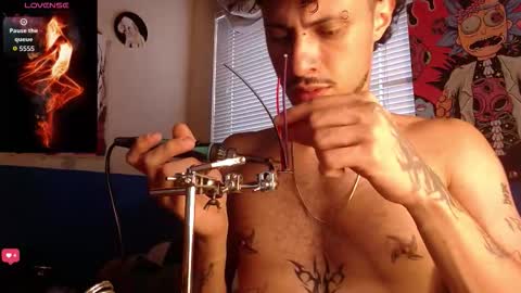 Andres online show from October 2025 05:23:02 PM