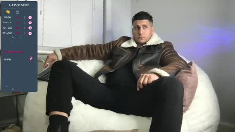 apolo_strange online show from January 2025 11:14:02 PM