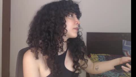 Snapshot of apolosbitch chatting on January 2026 04:11:01 PM Nix online show from January 2026 04:11:01 PM