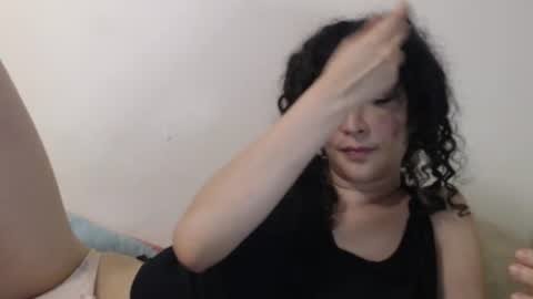 Snapshot of apolosbitch chatting on June 2026 01:50:01 AM Nix online show from June 2026 01:50:01 AM