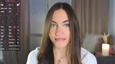 Vicki online show from September 2025 09:13:01 AM