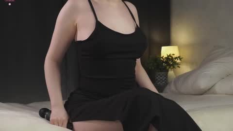 Snapshot of approche_toi_petite chatting on March 2026 01:41:01 PM Meghan online show from March 2026 01:41:01 PM