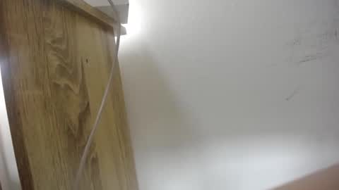 Aprhillove online show from December 2024 02:05:02 PM