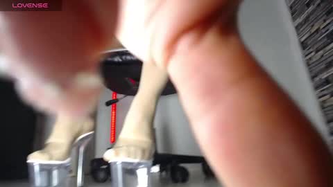 Aprhillove online show from February 2025 08:58:02 PM