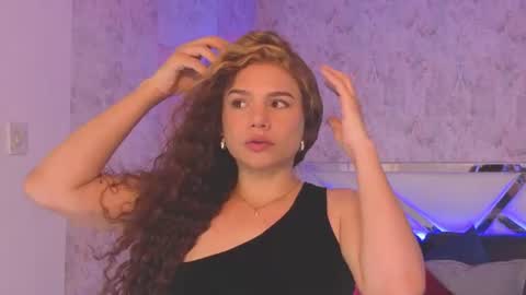 Snapshot of april_summer_ chatting on June 2026 09:13:02 PM Isabella online show from June 2026 09:13:02 PM