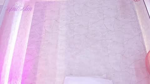 April online show from October 2025 06:33:01 AM