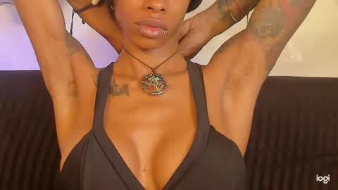 Snapshot of aprillebony319262 chatting on February 2026 10:06:01 PM aprillebony319262 online show from February 2026 10:06:01 PM