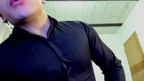 Jonathan online show from January 2025 12:02:01 AM