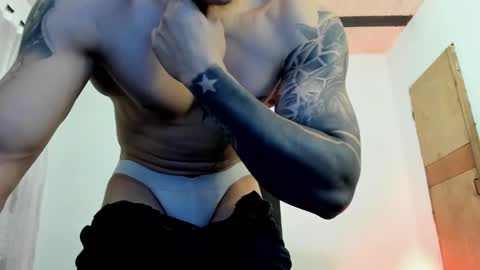 Jonathan online show from March 2025 02:32:01 AM