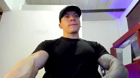 Jonathan online show from November 2025 02:57:02 PM