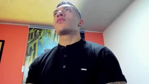 Jonathan online show from November 2025 04:51:02 PM