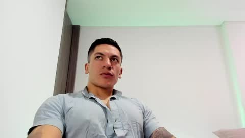 Jonathan online show from May 2026 06:27:02 PM