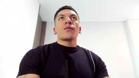 Jonathan online show from June 2026 06:43:01 PM