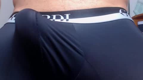 Snapshot of aquiles_elpapi chatting on February 2025 01:28:01 PM AquilesElpapi online show from February 2025 01:28:01 PM