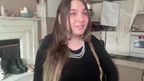 BustyPrincessLeila online show from February 2025 09:48:02 PM