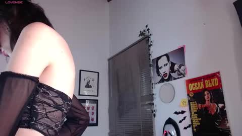 Arabella online show from March 2025 02:32:01 AM