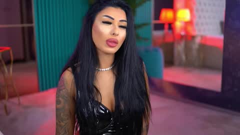 arabellaposh online show from October 2025 06:43:01 AM