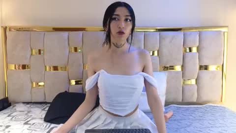 Aranza.  online show from January 2026 03:52:02 AM