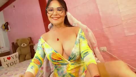 Snapshot of aranza_sexy chatting on February 2025 01:11:01 PM Aranza online show from February 2025 01:11:01 PM