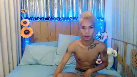 Snapshot of archie_moreno chatting on June 2026 09:14:02 PM ARCHIE online show from June 2026 09:14:02 PM