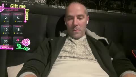 AnrckAngel online show from October 2025 05:52:02 PM