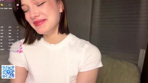 Caroline online show from March 2026 06:47:01 PM