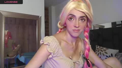 Sharlotte online show from February 2025 08:13:02 PM