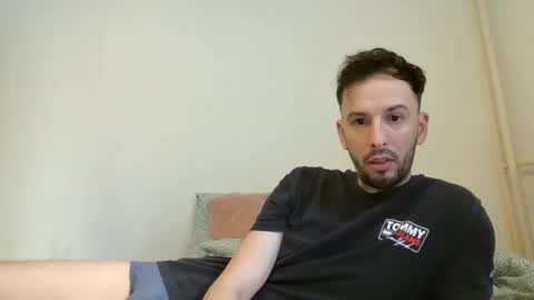 Snapshot of ares_candy chatting on January 2025 09:44:02 AM Ares Candy online show from January 2025 09:44:02 AM