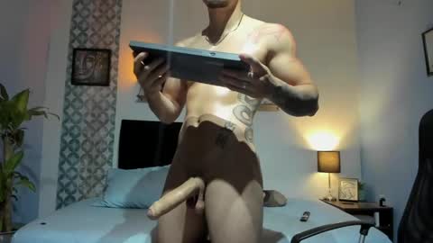 ares_parker online show from May 2026 09:32:01 PM