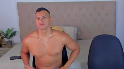 ares levi online show from September 2025 06:40:01 PM