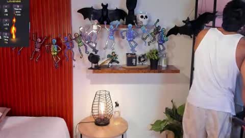 aress444 online show from October 2025 01:47:02 AM