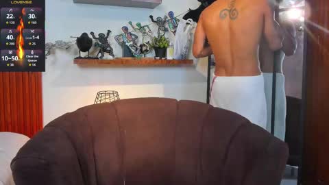 aress444 online show from October 2025 08:44:02 AM