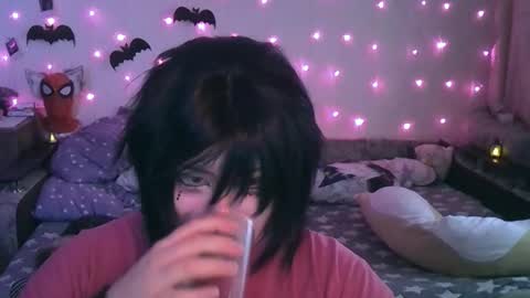 Ahri online show from December 2024 10:43:01 AM