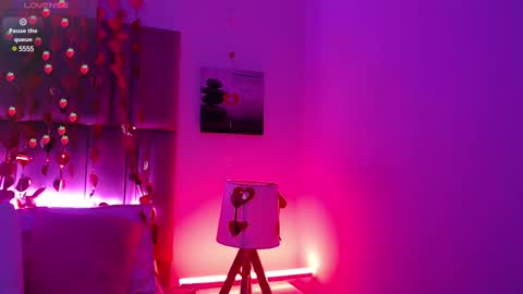 Ahri James online show from March 2025 12:00:01 AM