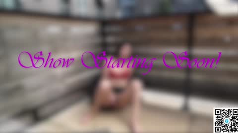 Snapshot of ari_lovexo chatting on January 2025 10:19:01 PM Ari and Penn online show from January 2025 10:19:01 PM