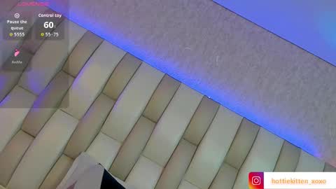 ari_lynn_ online show from March 2026 03:00:02 AM