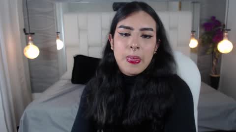 Ari  online show from March 2025 05:49:02 AM