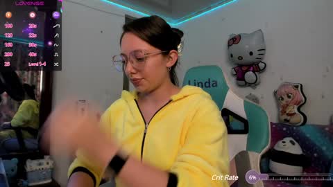 Snapshot of aria_alaia chatting on January 2025 01:29:01 AM Linda online show from January 2025 01:29:01 AM