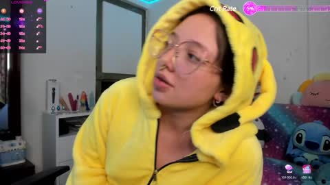 Snapshot of aria_alaia chatting on January 2025 04:30:02 AM Linda online show from January 2025 04:30:02 AM