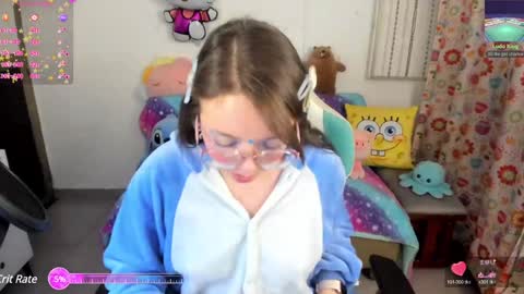 Snapshot of aria_alaia chatting on January 2025 01:54:01 AM Linda online show from January 2025 01:54:01 AM