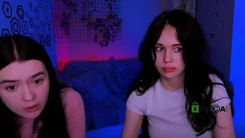 Aria online show from April 2026 07:23:01 PM