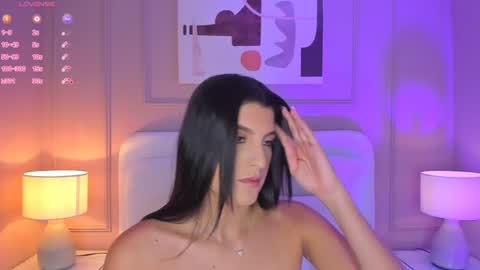 Snapshot of aria_greco chatting on July 2026 02:37:02 AM Aria online show from July 2026 02:37:02 AM