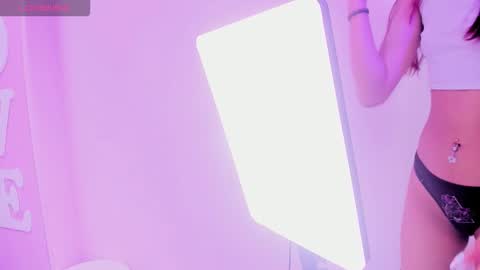 Aria Jones online show from September 2025 12:27:02 PM