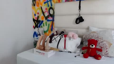 aria online show from February 2025 12:09:02 PM