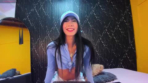 Aria Millers  online show from September 2025 02:33:01 PM