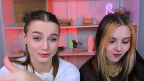 Luna online show from September 2025 08:30:01 AM