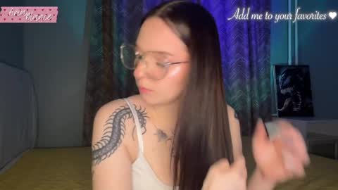 Snapshot of ariablance chatting on April 2026 11:37:01 AM ariablance online show from April 2026 11:37:01 AM
