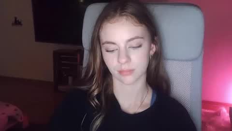 AriaCreazy online show from November 2025 09:24:02 PM