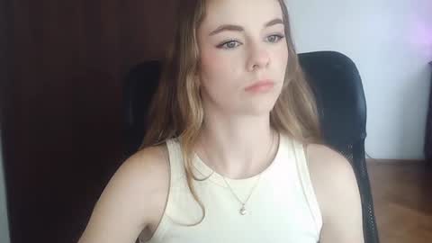 AriaCreazy online show from June 2026 09:25:02 AM